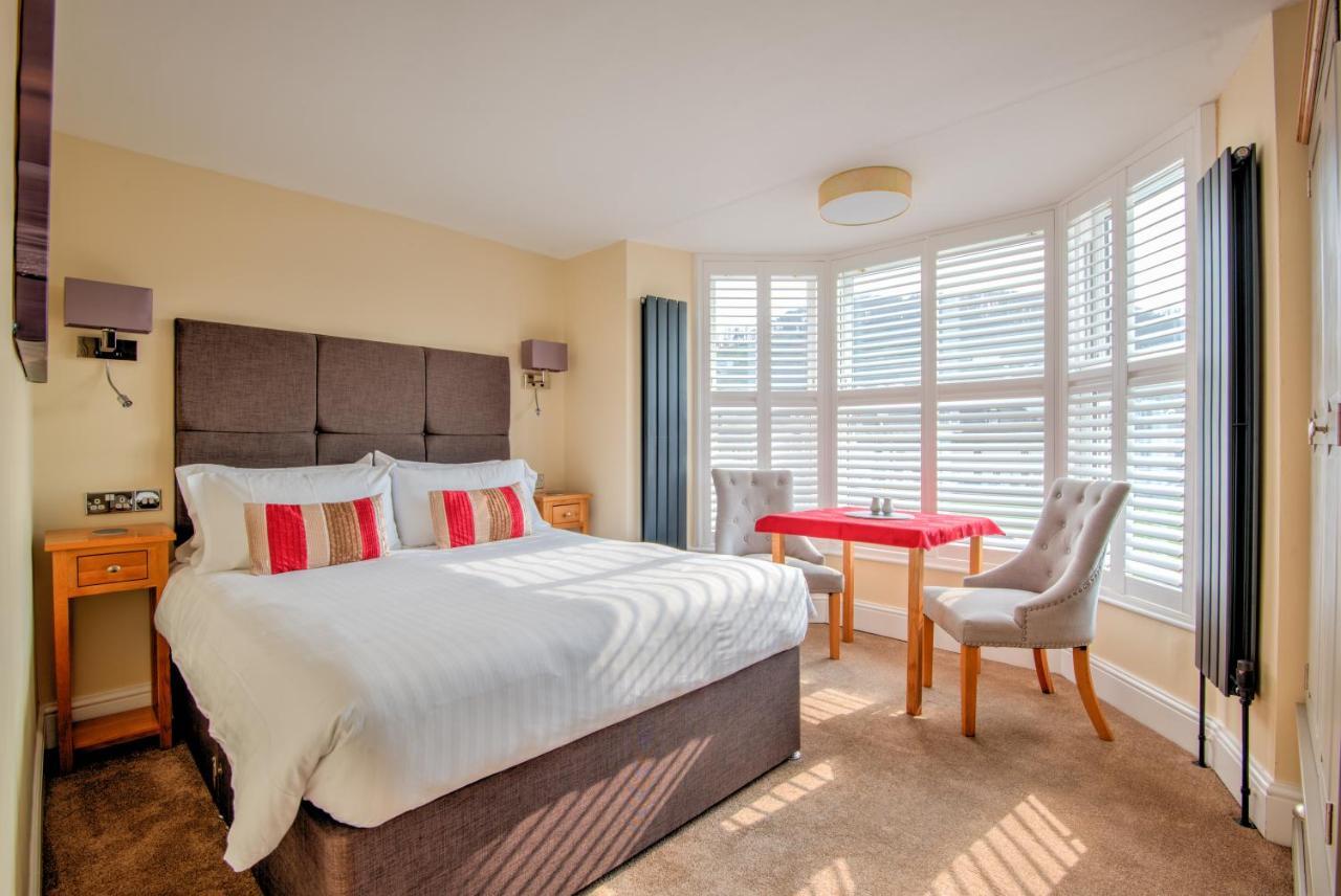 Potters Mooring Hotel Тінмут Екстер'єр фото