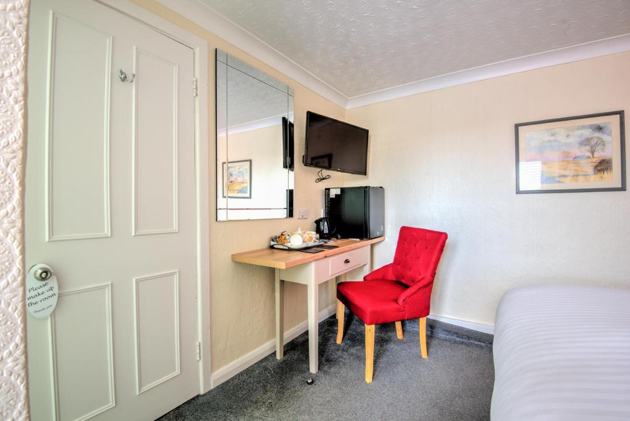 Potters Mooring Hotel Тінмут Екстер'єр фото