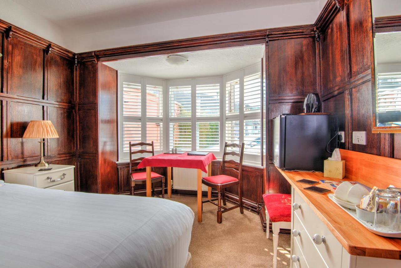 Potters Mooring Hotel Тінмут Екстер'єр фото