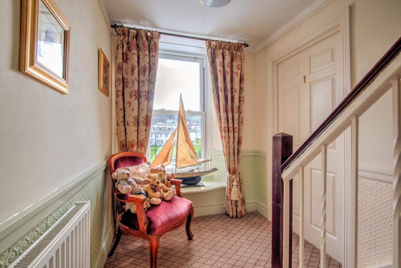 Potters Mooring Hotel Тінмут Екстер'єр фото